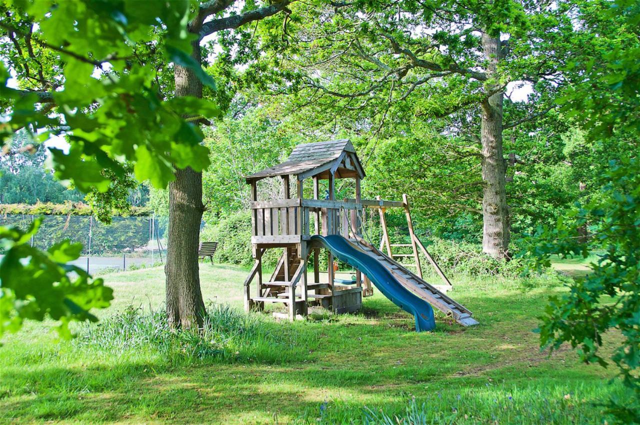 Northlands Farm - Old Farm Cottage 치체스터 외부 사진
